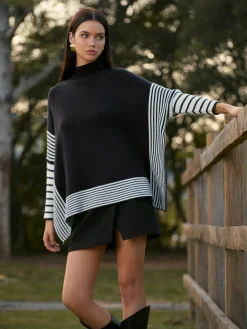 New Two-Tone Pinstripe Split Knit Top Knitwear|Tops