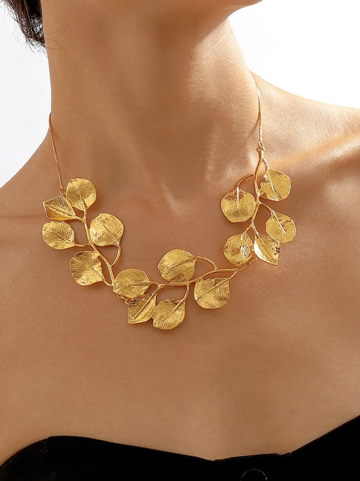 Vintage Alloy Leaf Design Necklace Necklaces|Accessories