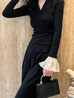 V-Neck Contrast Ruffle-Cuff Blouse Blouses & Shirts|Tops