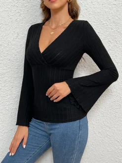 New V-Neck Ruffle Slim Top T-shirts|Tops