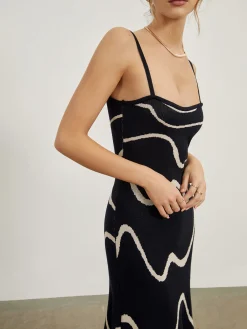 Wavy Print Strap Midi Dress Black Dresses|Sweater Dresses