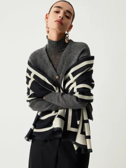 New Wool Blend Geometric Pattern Scarf Accessories